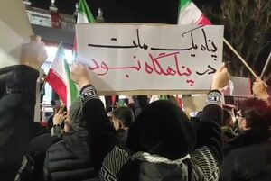کجای تاریخ بایستیم؟!