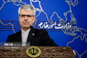 بقایی: حمله آمریکا به زیرساخت‌های انرژی و انتشار مواد سمی جنایات است