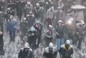 فیلم/ کولاک امشب مردم شهرستان ابهر در  برف