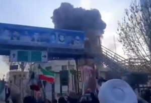 فیلم/ شعارهای انقلابی مردم کرمانشاه زیر آتش