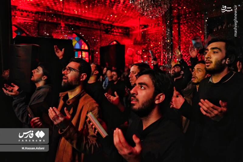 شب قدر در امامزاده صالح همزمان با انتخاب رهبر جدید