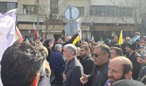 عکس/ حضور وزیر ارشاد در تشییع پیکر فرماندهان شهید