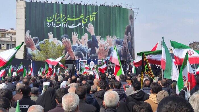 برگزاری مراسم تشییع فرماندهان شهید «جنگ رمضان» با حضور حماسی مردم در روز شهادت مولای متقیان +عکس و فیلم