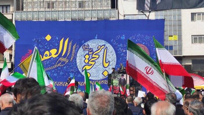 برگزاری مراسم تشییع فرماندهان شهید «جنگ رمضان» با حضور حماسی مردم در روز شهادت مولای متقیان +عکس و فیلم