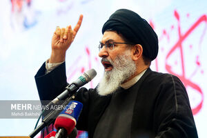 ناراحتی ترامپ از انتخاب رهبر جدید، سند قدرت امت اسلامی است
