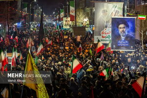 این قوم پُرند از تو!