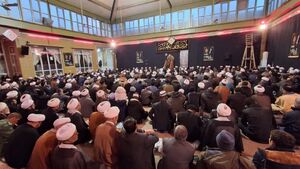 برگزاری مراسم یادبود رهبر شهید در دفتر آیت‌الله سیستانی +عکس