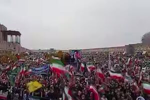 انقلاب در گام سوم