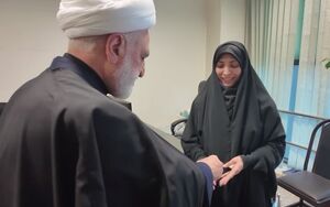 انگشتری که قاضی‌القضات به یک بانوی وظیفه شناس هدیه داد
