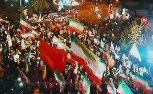 فیلم/ قیام سمنانی‌ها در چهارشنبه‌سوزی ترامپ