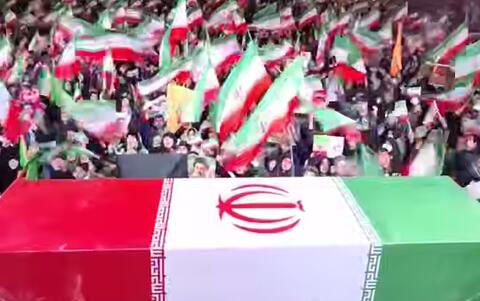 جنگ با قرآن/ پیام سیاسی_الهی آیت‌الله جوادی آملی در میانه نبرد