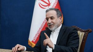 هشدار عراقچی به انگلیس درباره مشارکت در تجاوز نظامی آمریکا