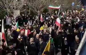 فیلم/ بیعت کرجی‌ها با رهبر انقلاب در شب سال نو