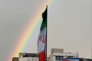 عکس/ رنگین‌کمان حماسه و اقتدار بر فراز پایتخت