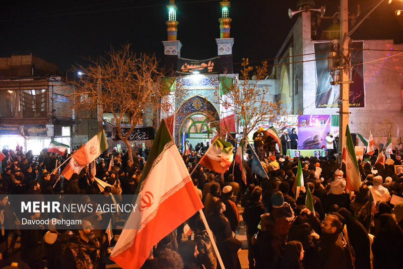 تشییع پیکر شهید ناو دنا «مسعود ظریف» در مشهد