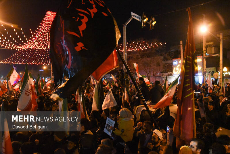 تشییع پیکر شهید ناو دنا «مسعود ظریف» در مشهد