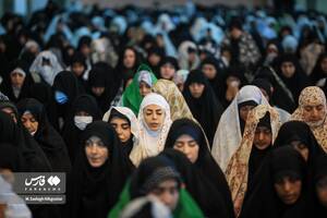  اقامه نماز عید فطر در مصلای تهران