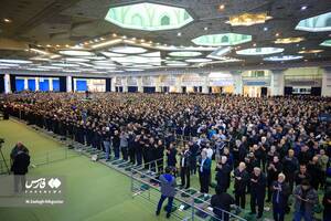  اقامه نماز عید فطر در مصلای تهران