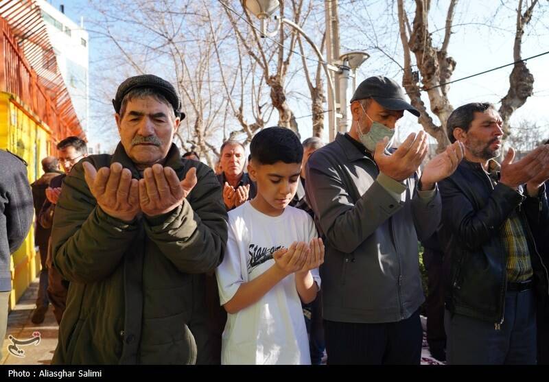 اقامه نماز عید فطر در بجنورد