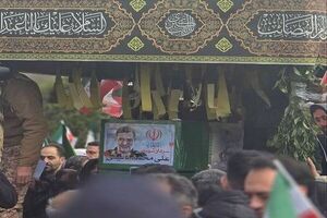 بدرقه «سردار نائینی» روی شانه کاشانی‌ها؛سخنگوی سپاه در کاشان آرام گرفت