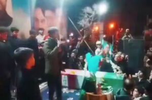 فیلم/ رجزخوانی برادر شهید حامدی در انتقام خون شهدا