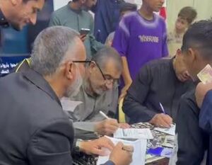 فیلم/ کمک و همدلی مردم عراق با مردم ایران