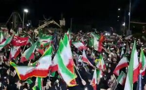 تصاویری از تجمع باشکوه شب گذشته اهالی تهرانسر