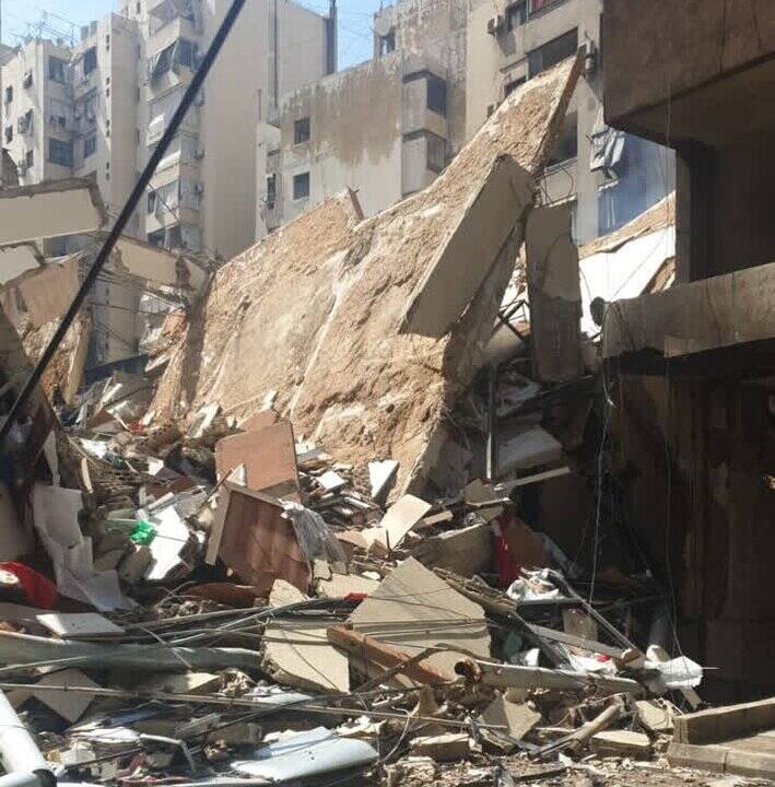 حمله اسرائیل به مرکز الحضاره لبنان، ۲۰۰ هزار جلد کتاب در آتش سوخت