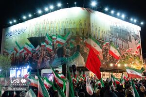 اجتماع مردمی در میدان انقلاب اسلامی