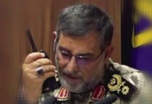 لحظه تاریخی دستور شهید تنگسیری برای بستن تنگه هرمز