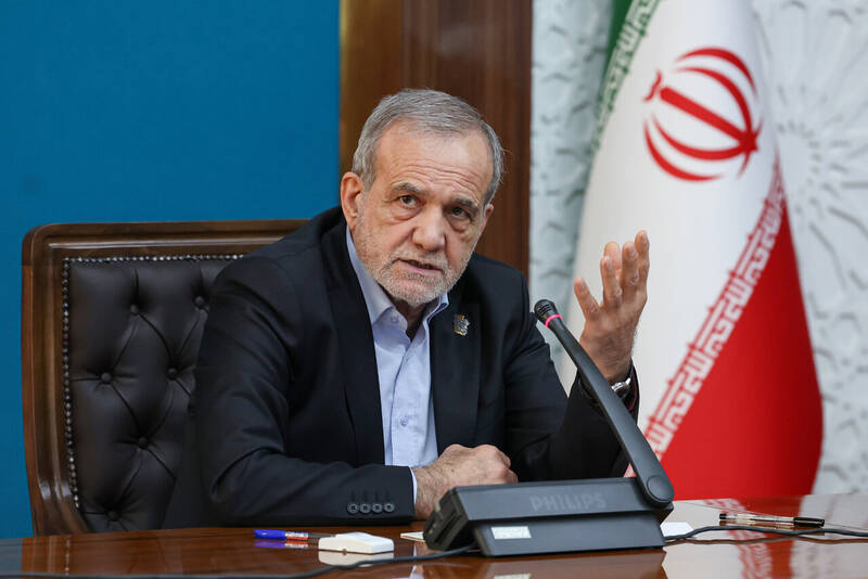 ايران،كشور،پزشكيان،مسلح،نيروهاي،شرايط،اسلامي،تأمين،جلسه،ملي، ...