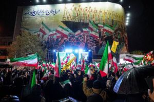 مقاومت مهمترین گزینه برای پشیمان سازی دشمن است