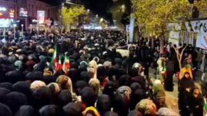 فیلم/ نماز استغاثه به امام زمان (عج) مردم ارومیه برای نابودی اسرائیل و آمریکا