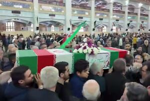 فیلم/ پیام مردم تبریز به ترامپ در تشییع شهدای جنگ رمضان