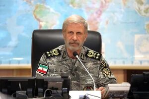 قدردانی فرمانده کل ارتش از حضور حماسی ملت ایران در آیین وداع و تشییع سپهبد شهید موسوی