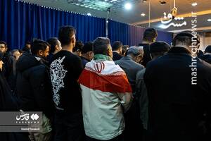 عکس/ تشییع و تدفین فرمانده شهید یگان فاتحین