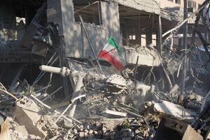 اولین تصاویر از حمله دشمن خبیث به دانشگاه شریف تهران