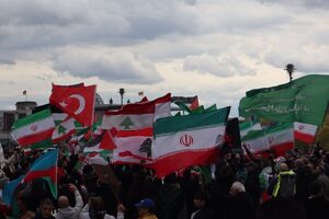 عکس/ برلین صحنه حضور برای حمایت از ایران شد