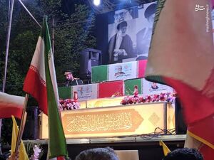 اجتماع عظیم مردم تهران در شب اربعین رهبر شهید انقلاب/ وداع تهرانی‌ها با شهید خادمی+ فیلم