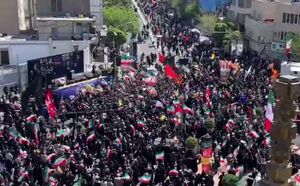 حال و هوای میدان جمهوری در چهلمین روز شهادت امام خامنه‌ای