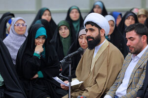 شعر «تو رستم تهمتنی، بزن که خوب می‌زنی» را چه کسی سروده؟