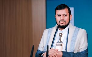 الحوثی: به ایرانی‌ها تبریک می‌گویم؛ پیروزی ایران موجب سربلندی امت شد