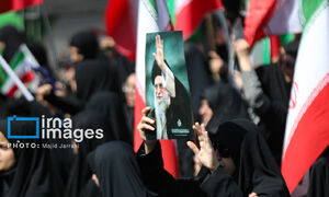 شاعران در غم چهلمین شب شهادت رهبر شهید سرودند