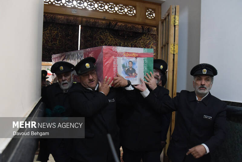 مراسم وداع با پیکر شهدای اقتدار ایران اسلامی