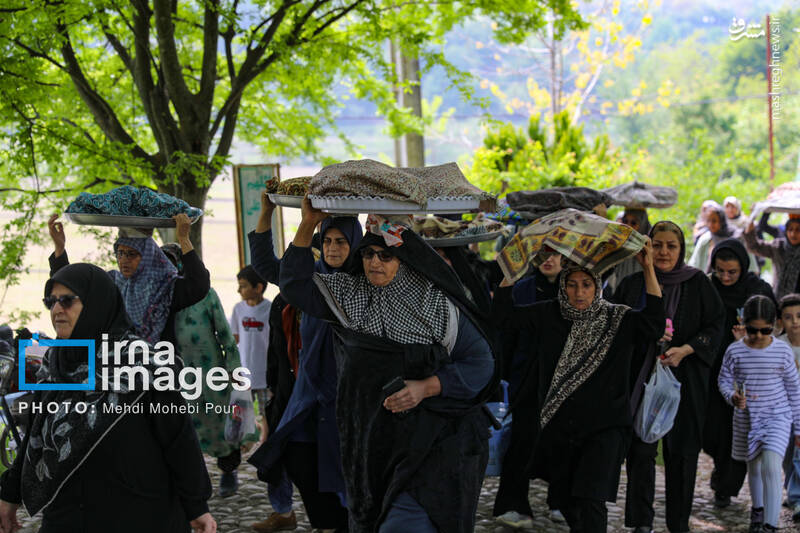 عکس/ عید مردگان در مازندران