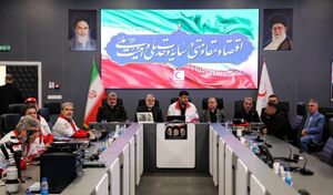 دومین کاروان کمک‌های مردمی آستان عتبه حسینیه به تهران رسید