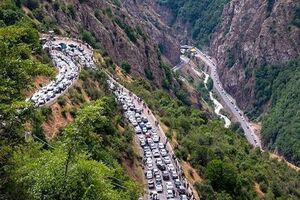 جاده چالوس دوطرفه است/ ترافیک نیمه سنگین در هراز