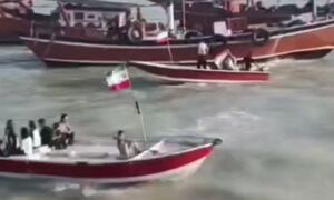 تنگه هرمز؛ وقتی غول‌ها در برابر زنبورها زانو می‌زنند!