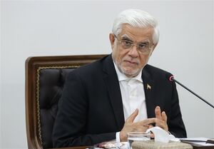 عارف: مدیریت تنگه هرمز با ایران است