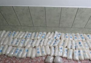 کشف ۴۴۱ بسته مواد افیونی از معده قاچاقچیان